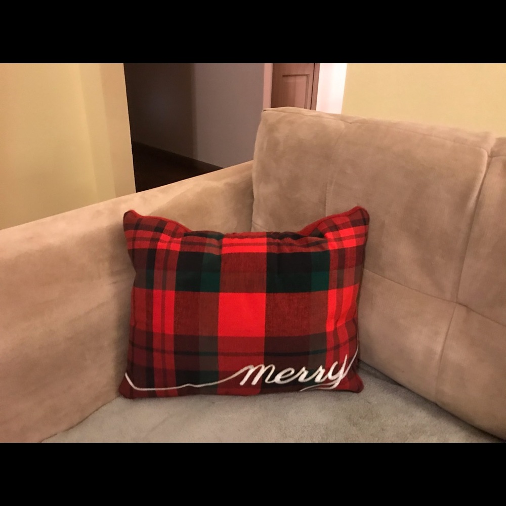 Holiday pillows - Picture 2 of 4